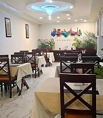 Hotel Durbar And