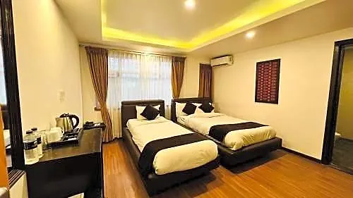 Durbar And Hotel 4*
